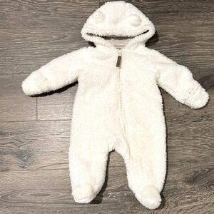 Carter’s white Hooded Sherpa Bodysuit-3 months